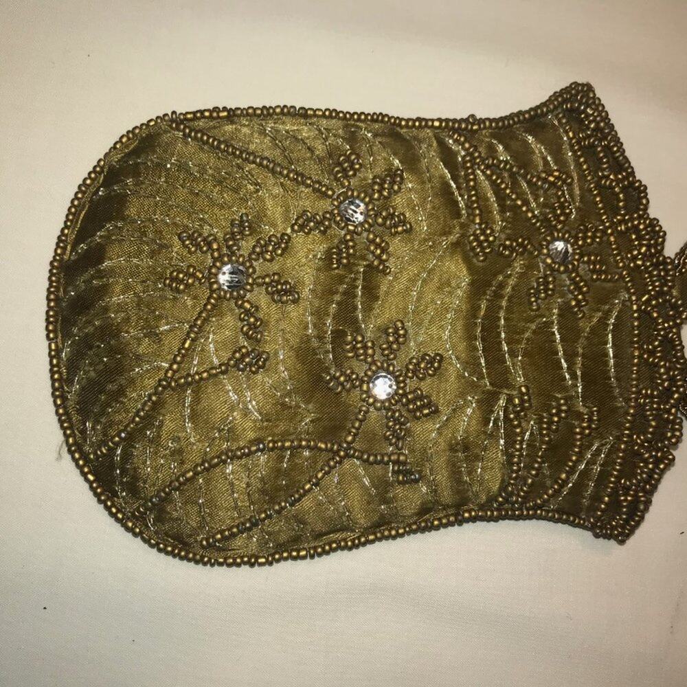SUNBEAMS BAG SHOP BANGLE WRISTLET SMALL BEADED BAG - Picture 5 of 7